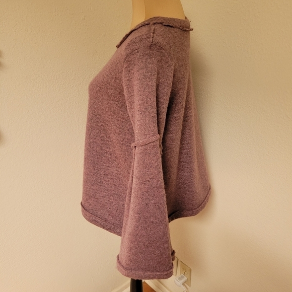 Sundance Mountain Retreat Purple Bell Sleeve Sweater - Picture 5 of 6
